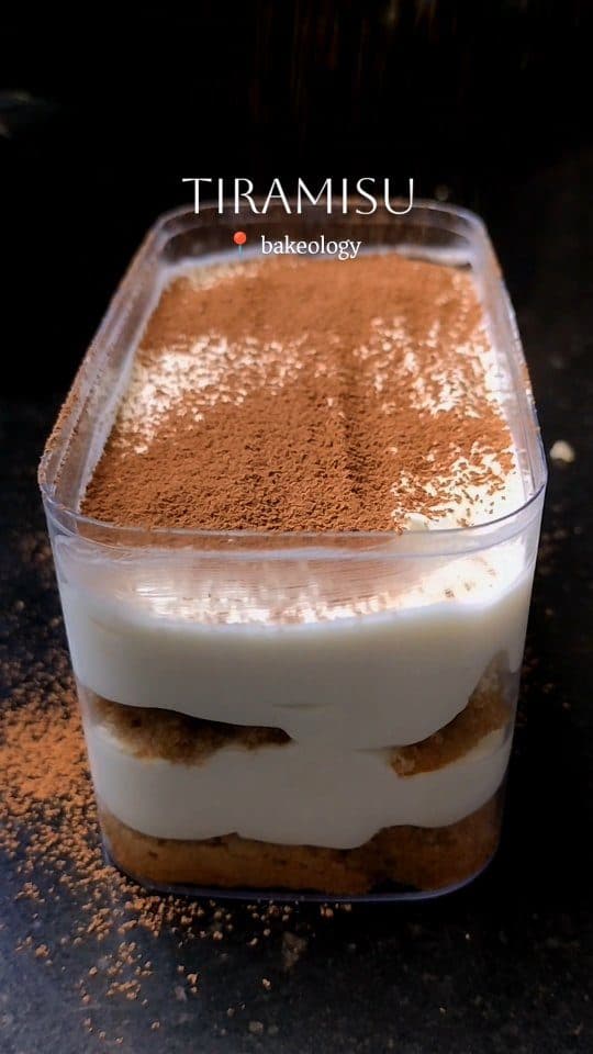 Bakeology classic tiramisu tub dusted with cocoa